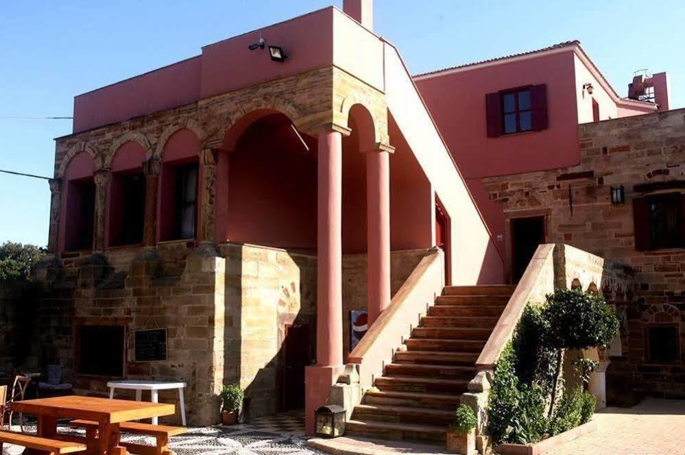 Mavrokordatiko Hotel Karfas Bagian luar foto
