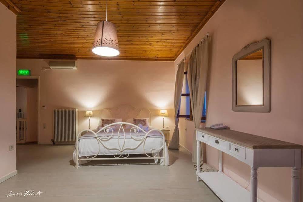 Mavrokordatiko Hotel Karfas Bagian luar foto