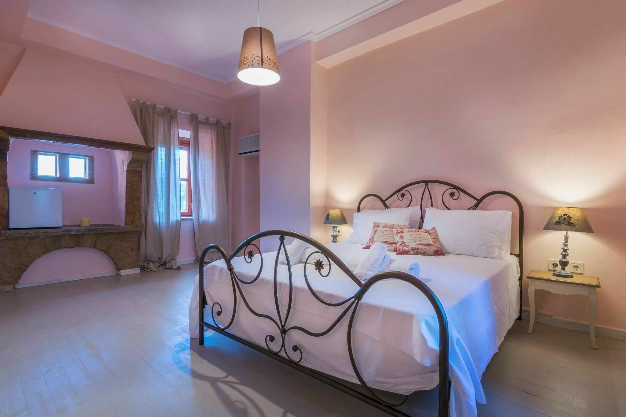Mavrokordatiko Hotel Karfas Bagian luar foto